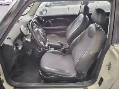 Scrapping Vehicle bmw mini (r50,r53) one d of the year 2004 powered 1nd