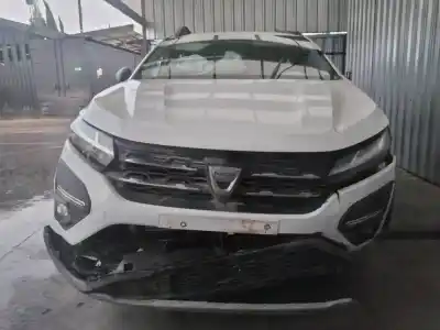 Veículo de Sucata dacia sandero iii stepway comfort do ano 2021 alimentado h4de4