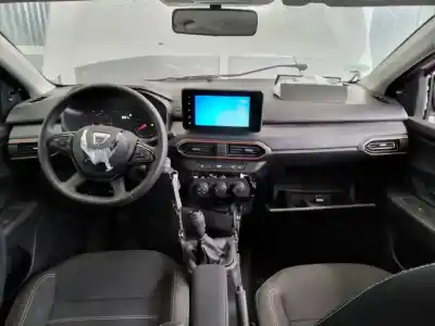 Veículo de Sucata dacia sandero iii stepway comfort do ano 2021 alimentado h4de4