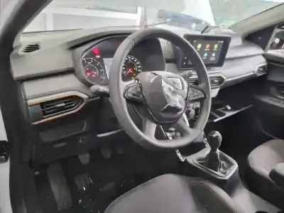 Veículo de Sucata dacia sandero iii stepway comfort do ano 2021 alimentado h4de4