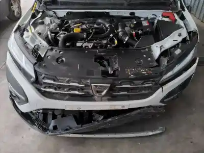 Veículo de Sucata dacia sandero iii stepway comfort do ano 2021 alimentado h4de4