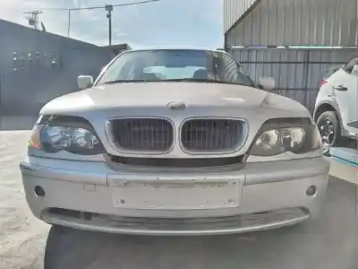 Vehicul casat bmw serie 3 berlina (e46) 318i al anului 2002 alimentat n42b20a