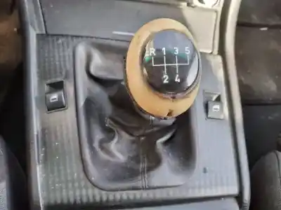 Vehicul casat bmw serie 3 berlina (e46) 318i al anului 2002 alimentat n42b20a