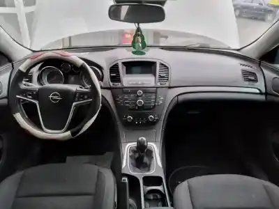 Veículo de Sucata opel insignia berlina essentia do ano 2011 alimentado a20dt