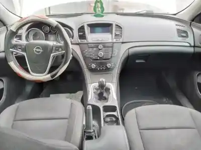 Veículo de Sucata opel insignia berlina essentia do ano 2011 alimentado a20dt