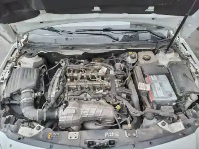 Veículo de Sucata opel insignia berlina essentia do ano 2011 alimentado a20dt