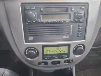 Veículo de Sucata daewoo lacetti cdx do ano 2004 alimentado t18sed