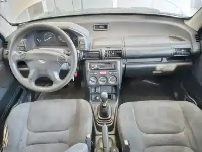 Veicolo di demolizione land rover freelander (ln) es familiar dell'anno 2002 alimentato 204d3
