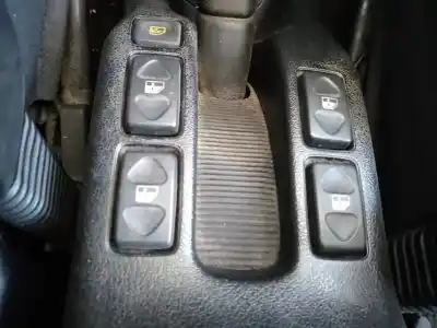 Veicolo di demolizione land rover freelander (ln) es familiar dell'anno 2002 alimentato 204d3