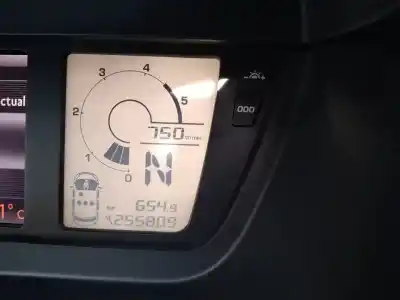 Veicolo di demolizione citroen c4 picasso millenium dell'anno 2009 alimentato 9hz