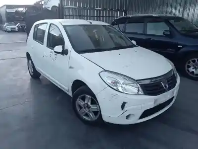 Vehicul casat dacia sandero laureate al anului 2011 alimentat d4ff7