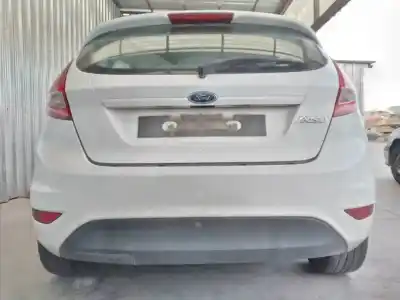 Véhicule à la ferraille ford fiesta (cb1) trend de l'année 2010 alimenté spjc