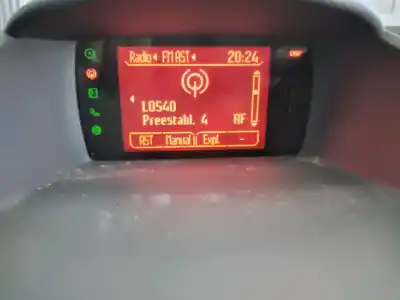 Véhicule à la ferraille ford fiesta (cb1) trend de l'année 2010 alimenté spjc