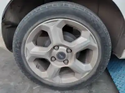 Véhicule à la ferraille ford fiesta (cb1) trend de l'année 2010 alimenté spjc