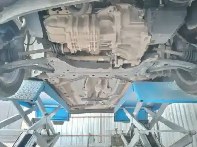 Véhicule à la ferraille ford fiesta (cb1) trend de l'année 2010 alimenté spjc