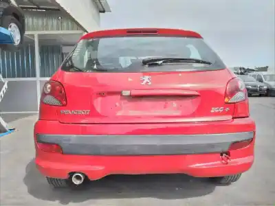 Véhicule à la ferraille peugeot 206+ básico de l'année 2009 alimenté hfx