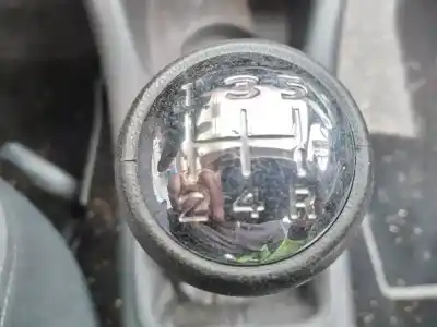 Véhicule à la ferraille peugeot 206+ básico de l'année 2009 alimenté hfx