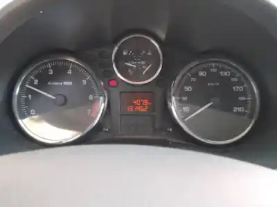 Véhicule à la ferraille peugeot 206+ básico de l'année 2009 alimenté hfx