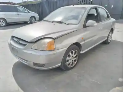 Scrapping Vehicle kia rio ls berlina of the year 2003 powered a3d