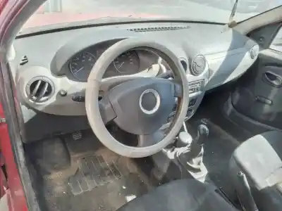 Veículo de Sucata dacia sandero básico do ano 2010 alimentado d4ff7