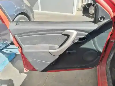 Veículo de Sucata dacia sandero básico do ano 2010 alimentado d4ff7