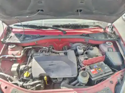 Veículo de Sucata dacia sandero básico do ano 2010 alimentado d4ff7