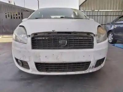 Scrapping Vehicle fiat linea (110) dynamic of the year 2008 powered 199a3000