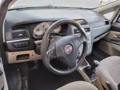 Scrapping Vehicle fiat linea (110) dynamic of the year 2008 powered 199a3000