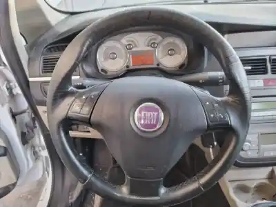 Scrapping Vehicle fiat linea (110) dynamic of the year 2008 powered 199a3000