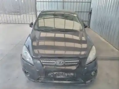 Veículo de Sucata kia pro_cee´d active do ano 2008 alimentado d4fbu