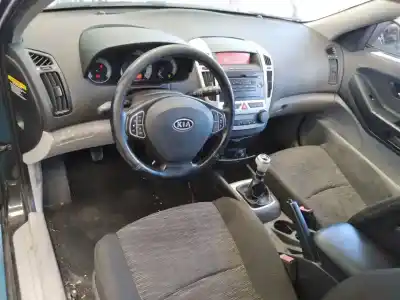 Veículo de Sucata kia pro_cee´d active do ano 2008 alimentado d4fbu