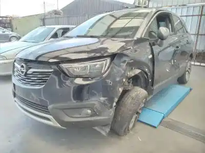 Veículo de Sucata opel crossland x design line do ano 2019 alimentado eb2adt / hn05