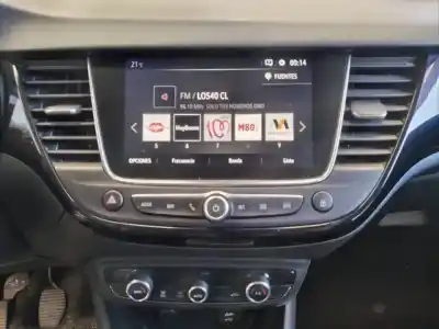 Veículo de Sucata opel crossland x design line do ano 2019 alimentado eb2adt / hn05