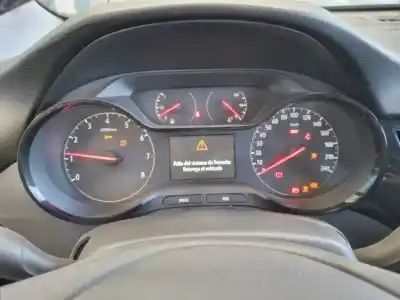 Veículo de Sucata opel crossland x design line do ano 2019 alimentado eb2adt / hn05