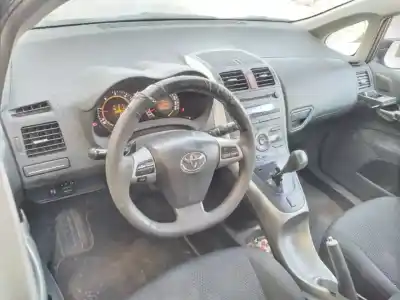 Scrapping Vehicle toyota auris active of the year 2010 powered 1nd