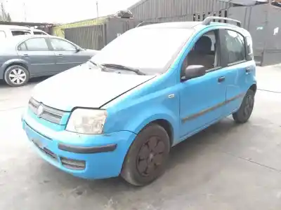 Veicolo di demolizione fiat panda (169) 1.2 8v dynamic dell'anno 2004 alimentato 188a4000