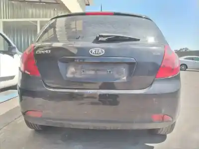 Scrapping Vehicle kia cee´d emotion of the year 2007 powered d4fb