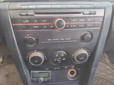 Veicolo di demolizione mazda 3 berlina (bk) 1.6 crdt active dell'anno 2006 alimentato y6