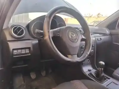 Veicolo di demolizione mazda 3 berlina (bk) 1.6 crdt active dell'anno 2006 alimentato y6