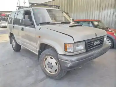 Scrapping Vehicle opel monterey ltd of the year 1994 powered 4jg2