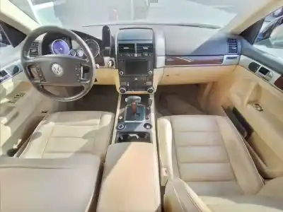 Здавання транспортного засобу volkswagen touareg (7la, 7l6, 7l7) 2.5 r5 tdi року 2004 потужний bac