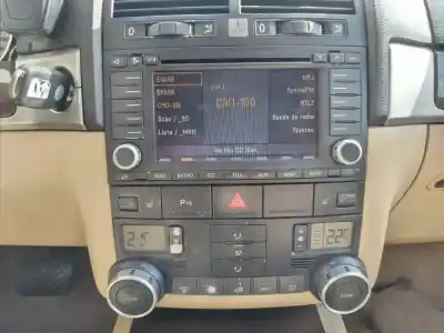 Здавання транспортного засобу volkswagen touareg (7la, 7l6, 7l7) 2.5 r5 tdi року 2004 потужний bac