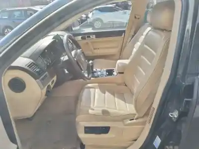 Здавання транспортного засобу volkswagen touareg (7la, 7l6, 7l7) 2.5 r5 tdi року 2004 потужний bac