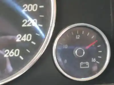 Здавання транспортного засобу volkswagen touareg (7la, 7l6, 7l7) 2.5 r5 tdi року 2004 потужний bac