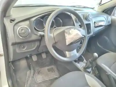 Veículo de Sucata dacia sandero stepway do ano 2013 alimentado h4ba4