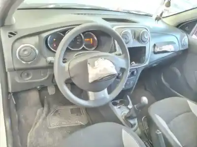 Veículo de Sucata dacia sandero stepway do ano 2013 alimentado h4ba4