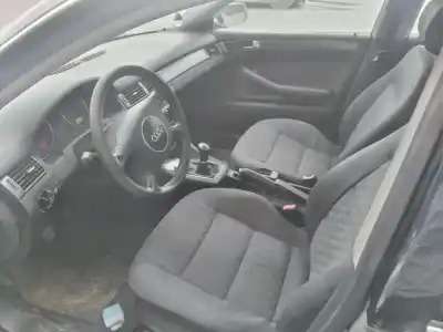 Veículo de Sucata audi a6 berlina (4b2) 1.9 tdi do ano 2002 alimentado awx