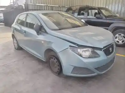 Veículo de Sucata seat ibiza (6j5) reference do ano 2010 alimentado bxw