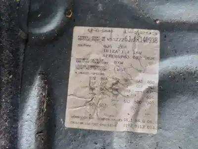 Veículo de Sucata seat ibiza (6j5) reference do ano 2010 alimentado bxw