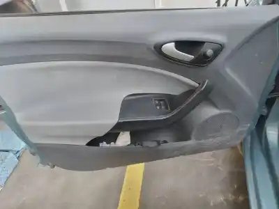 Veículo de Sucata seat ibiza (6j5) reference do ano 2010 alimentado bxw